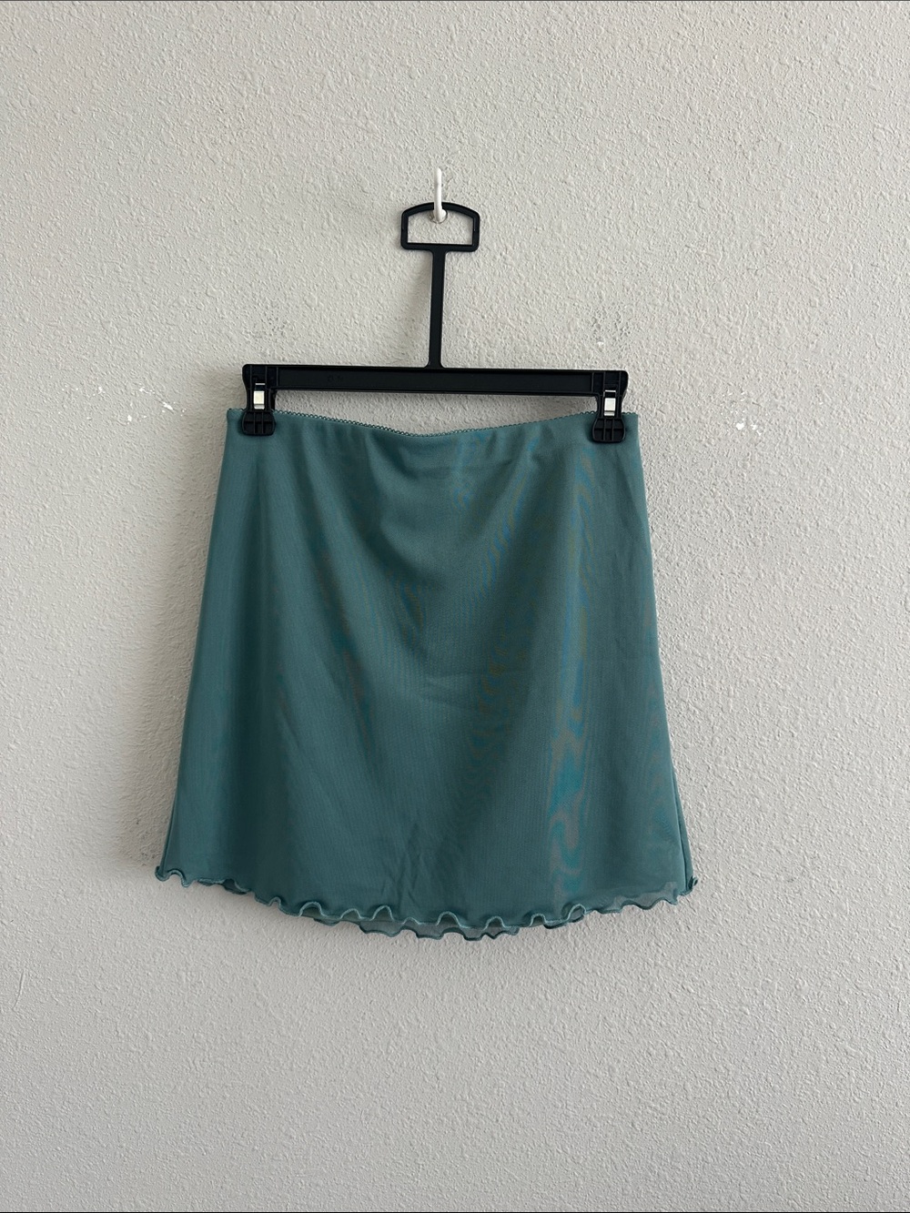 Forever 21 mesh sage skirt medium